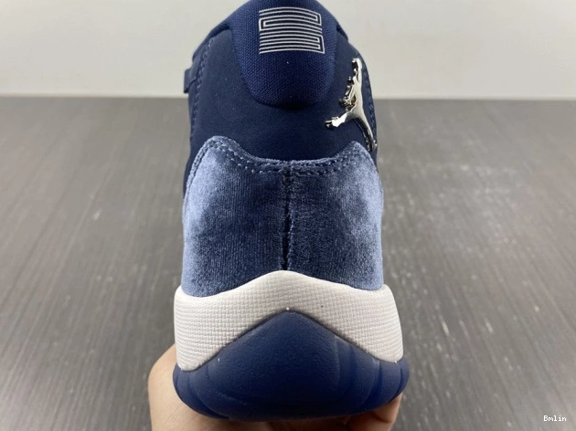 Bmlin Air AR0715-441 WMNS Midnight Velvet Jordan Navy 11 0816